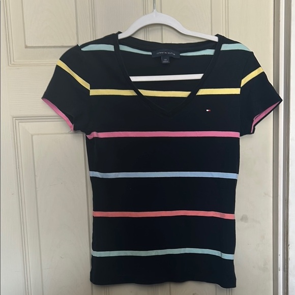 Tommy Hilfiger Tops - Tommy Hilfiger Black and Yellow Fitted Short Sleeve Tee